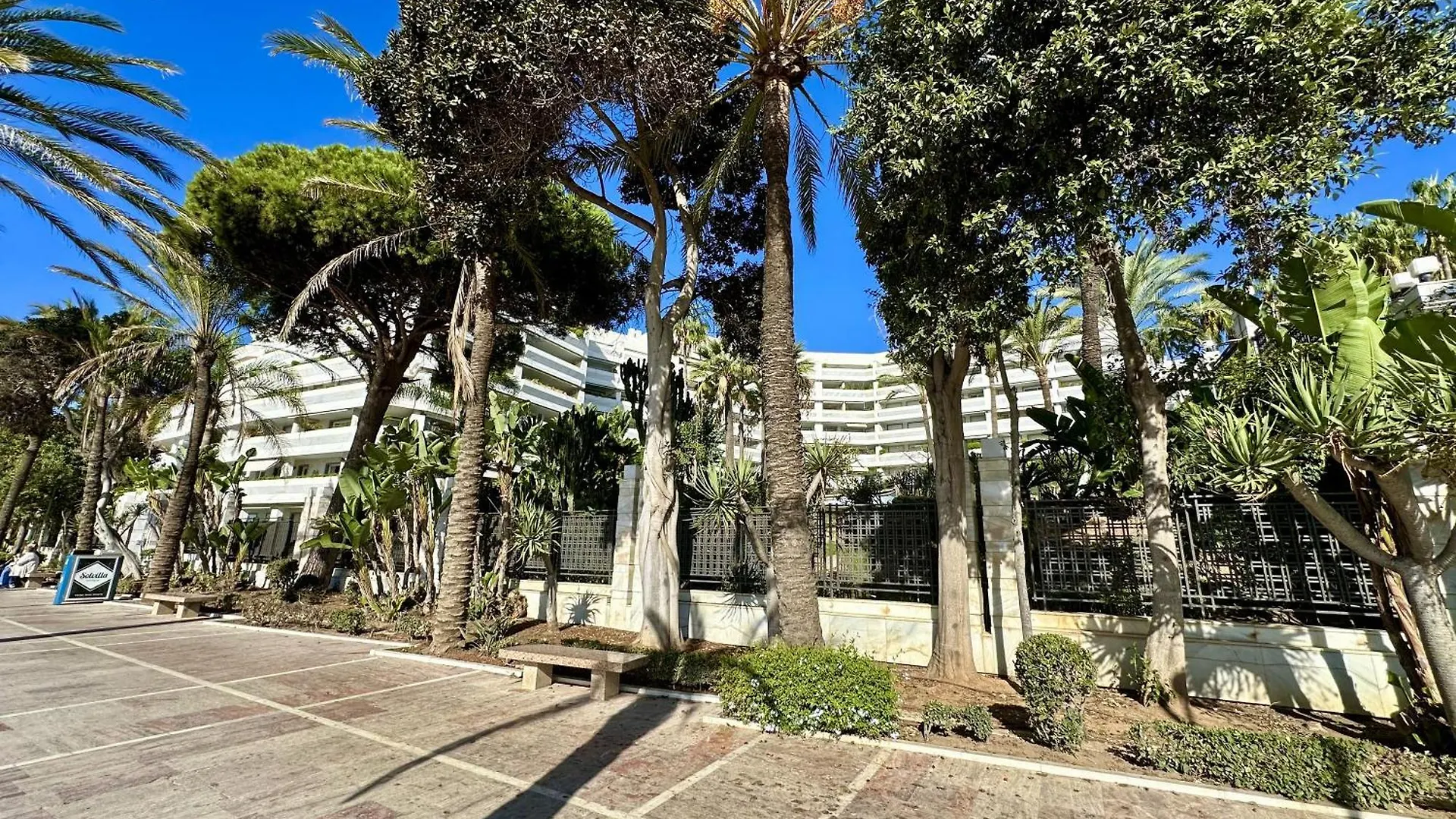 Deluxe Apartment Gran Marbella 0*,  Spain